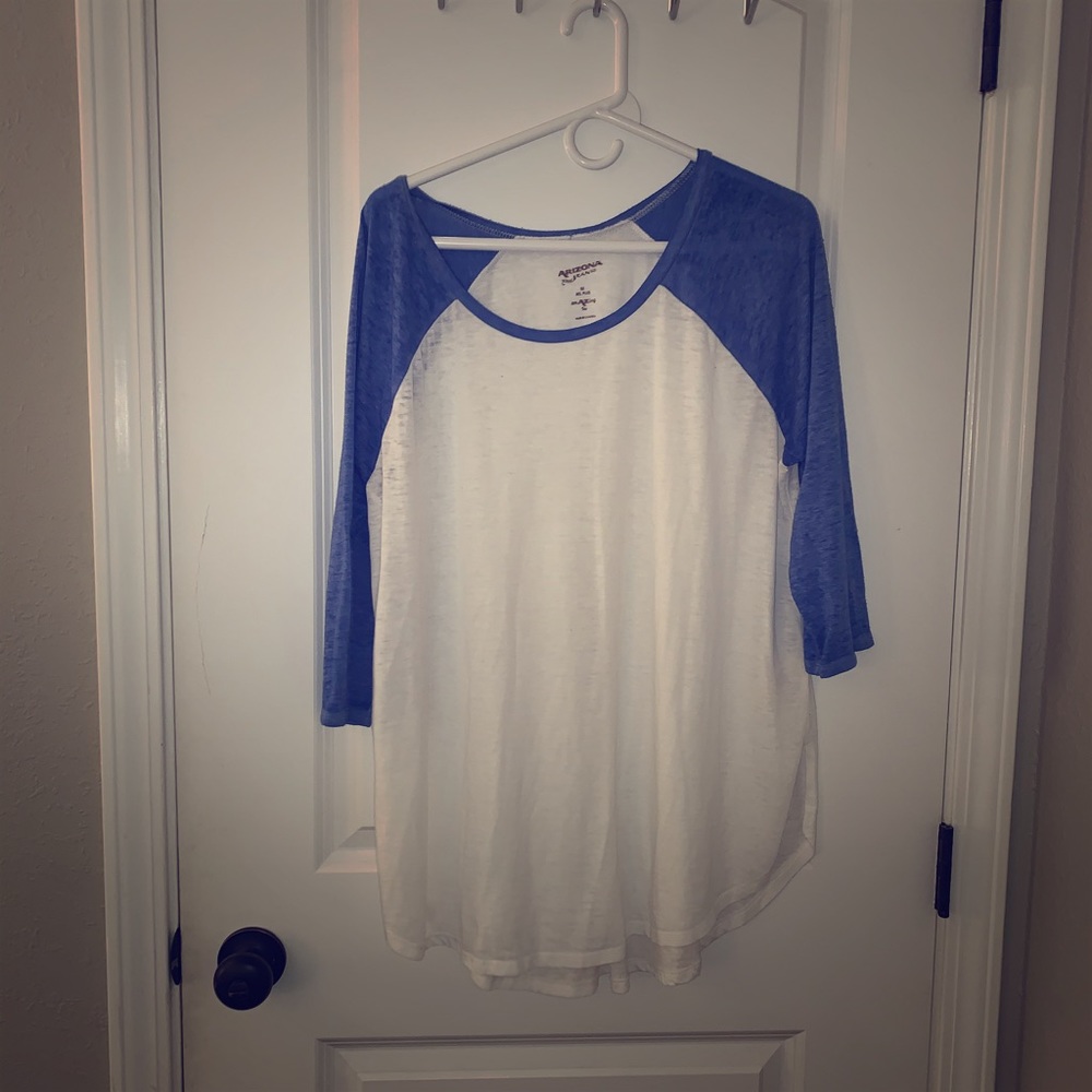 Baseball tee